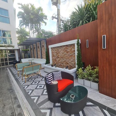 9 Suite Luxury Boutique Hotel Chiang Mai Eksteriør bilde